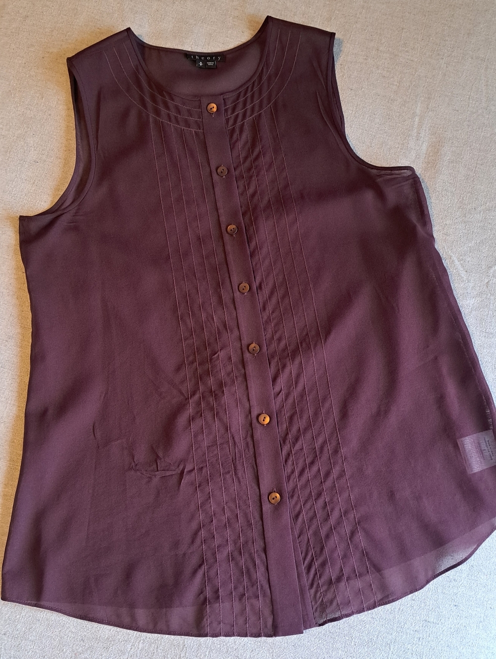 Sleeveless Pintuck Button Front Top